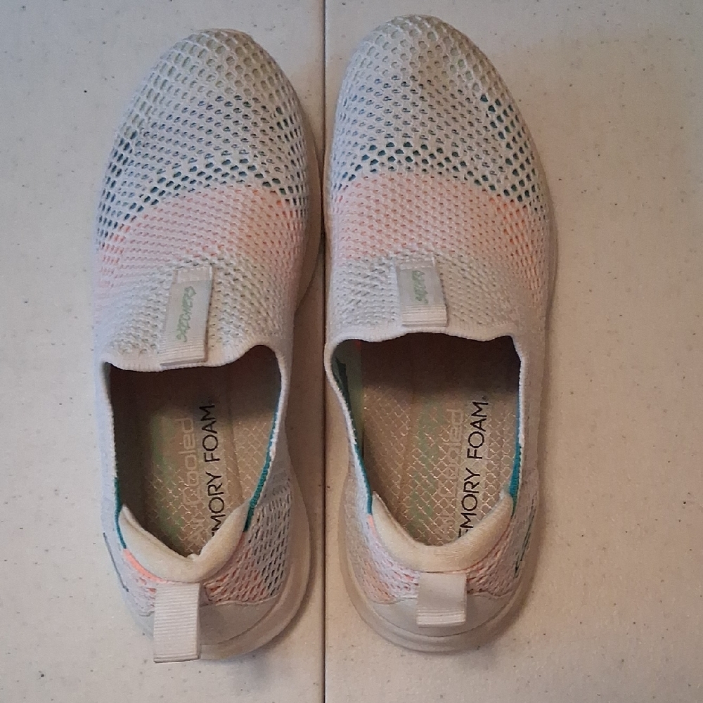 Skechers Women's Size 6 Orange and Blue Slip-On Sneakers with Knit Upper